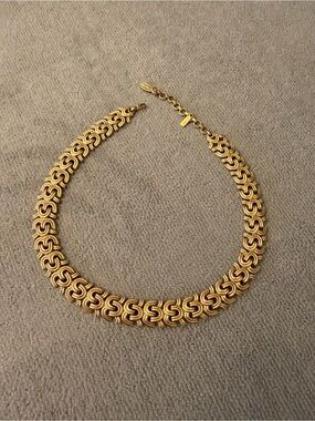 Vintage Monet Gold-Tone Link Choker Necklace